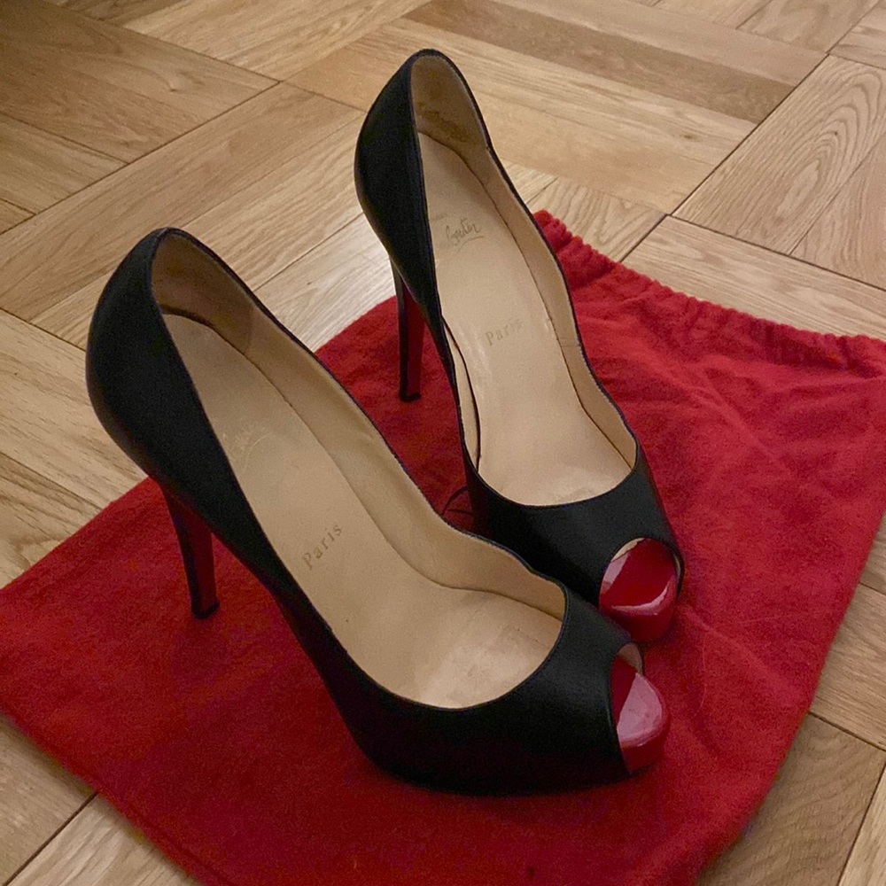 Authentic Christian Louboutin Privé Open Toe Pump